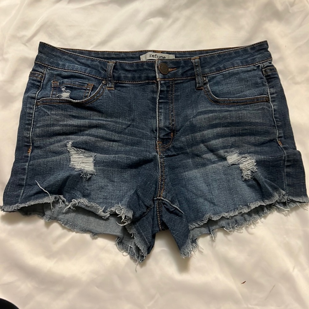Size 8 Refuge Jean Shorts